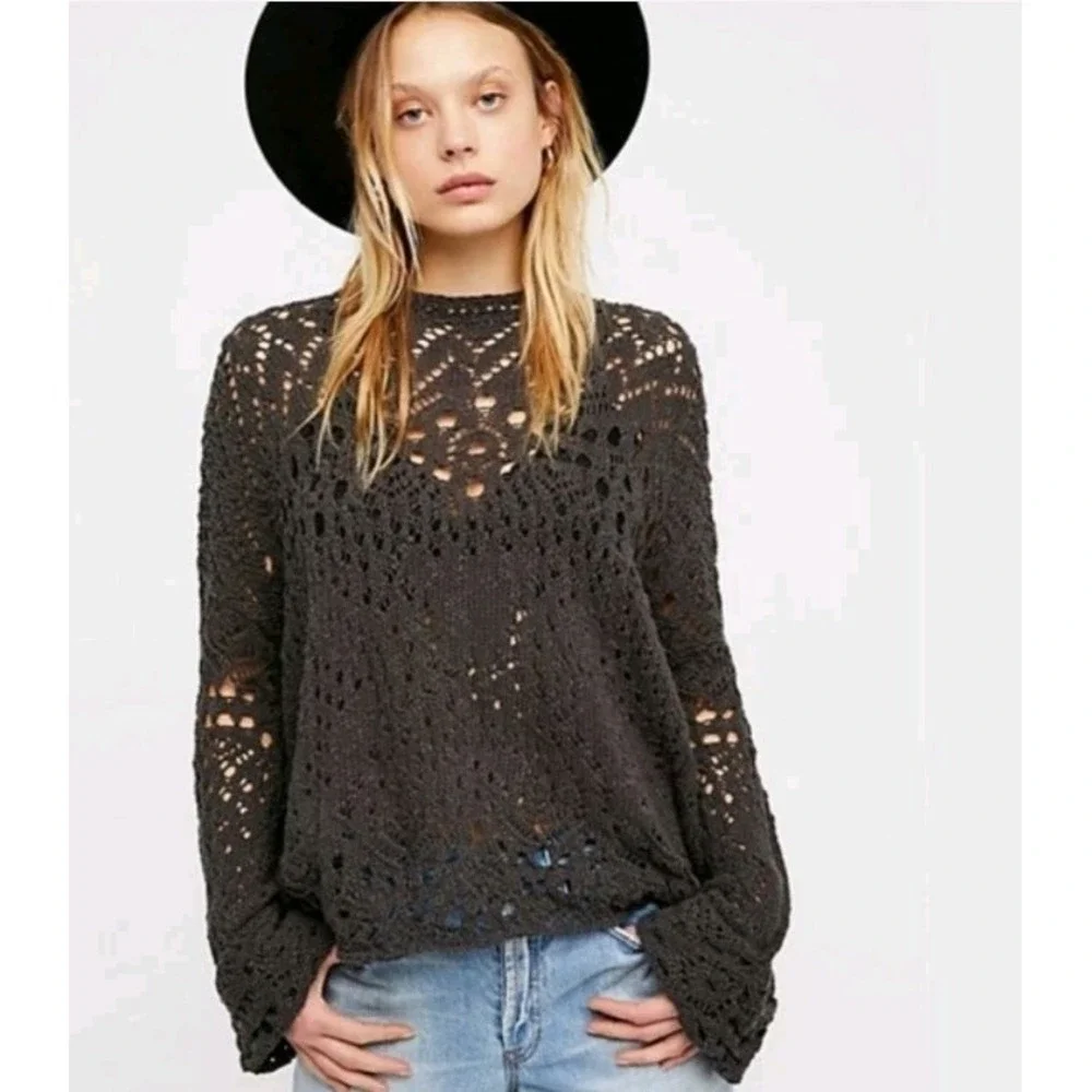 Free People Sweater Size Small Traveling Slate Gray Cotton Open Knit Crochet - Picture 1 of 15